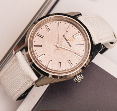 Strap Guide: Grand Seiko SBGW289 44GS Kirazuri Cherry Blossom