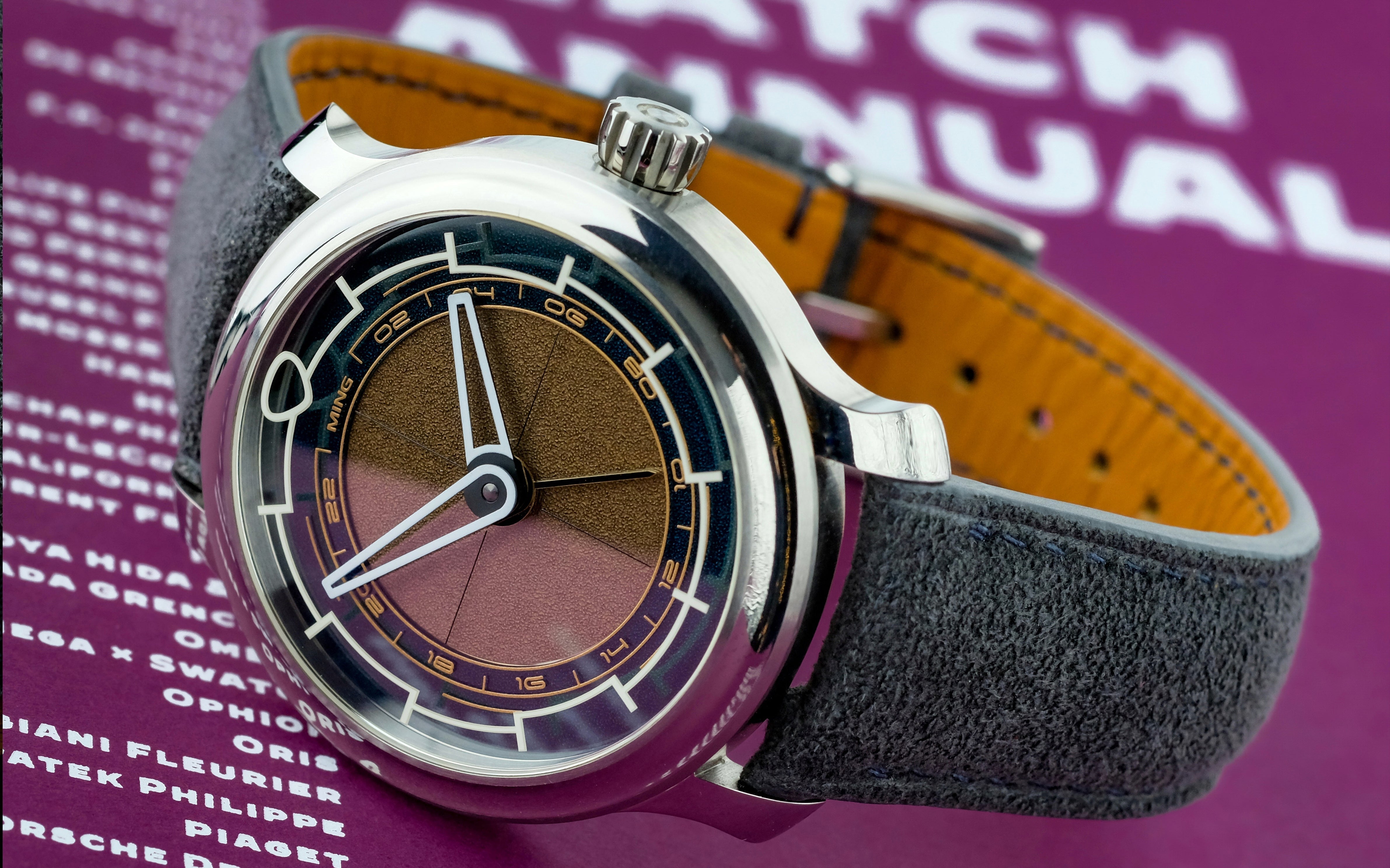 Strap Guide: Ming 22.01 GMT Gilt – Delugs