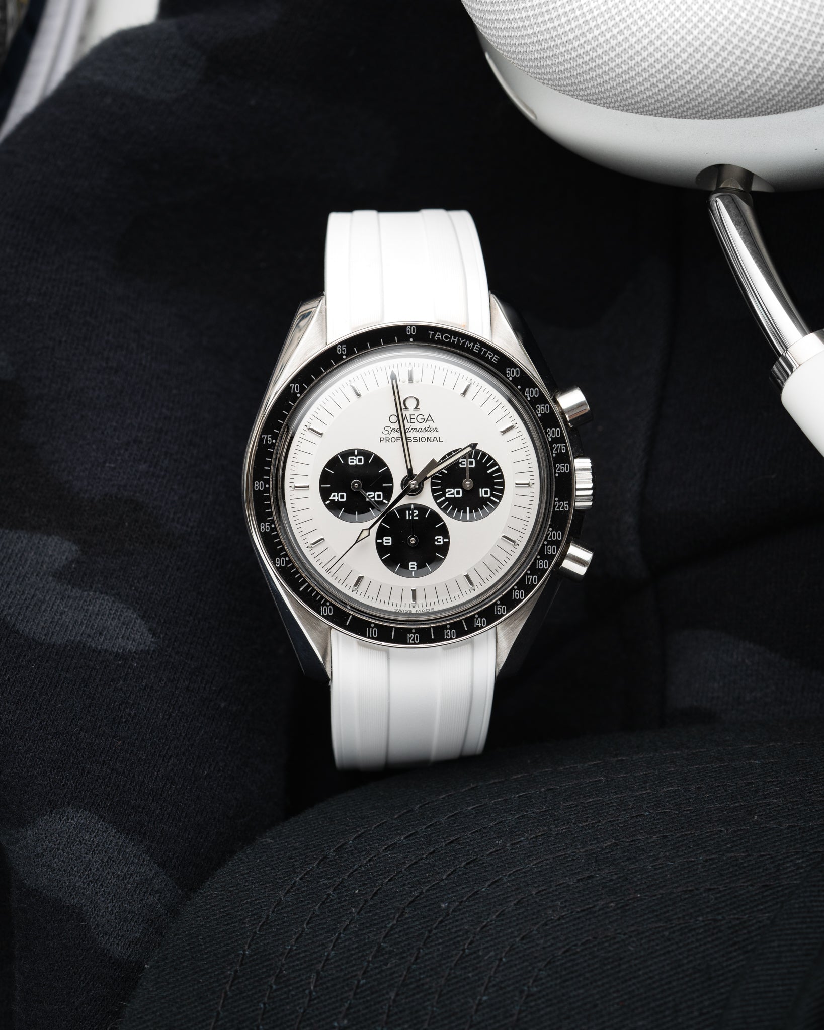 Omega Speedmaster Moonwatch/Moonphase NATO Armband (Gebraucht) in Selzach für CHF 89 – mit Omega Speedmaster Moonwatch/Moonphase NATO Armband (Gebraucht) in Selzach für CHF 89 – mit