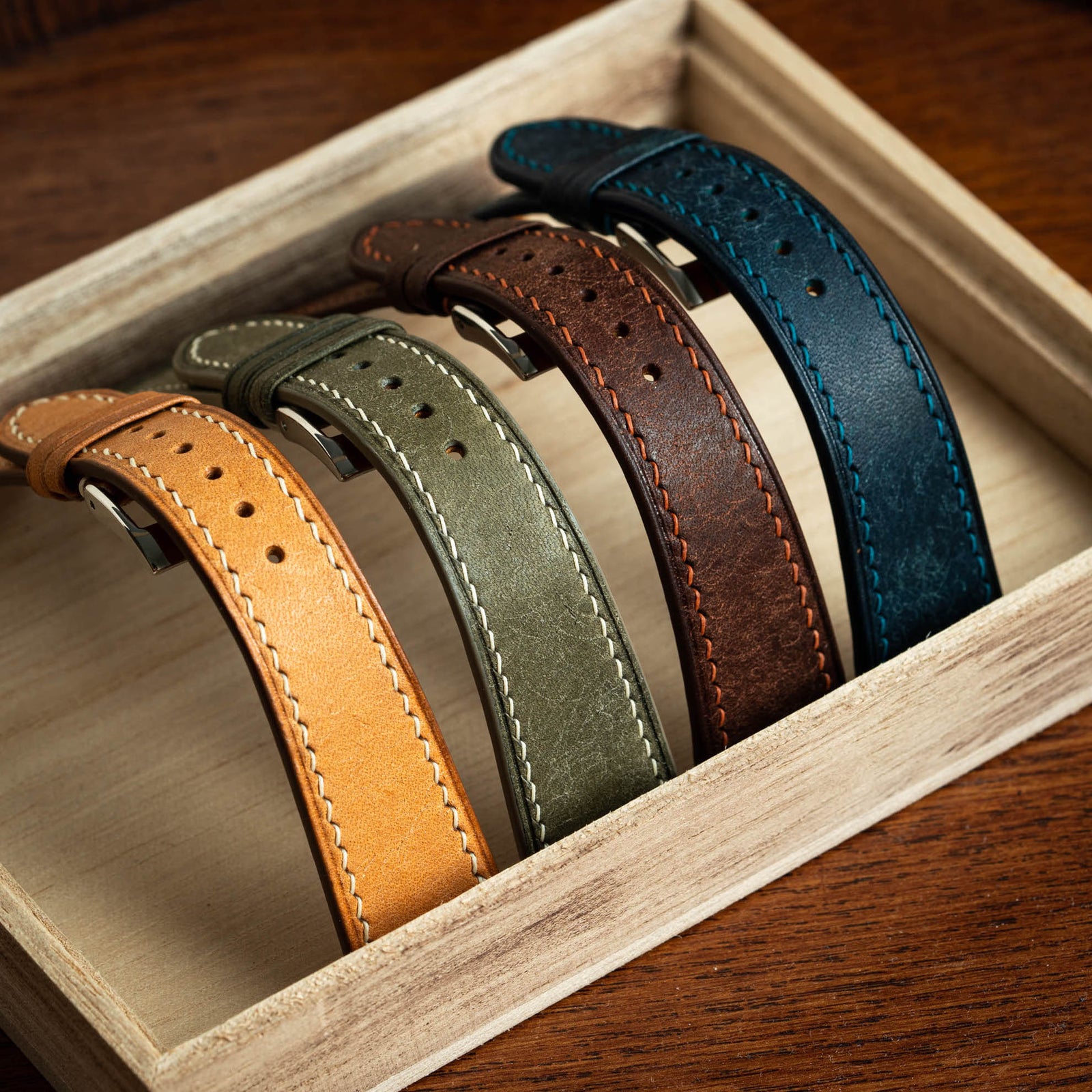 Delcro strap