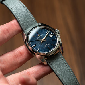 Light Grey Chevre Slim Strap