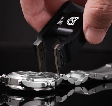 Delugs Bracelet Removal Tool: Improving and Innovating — Delugs watch strap blog