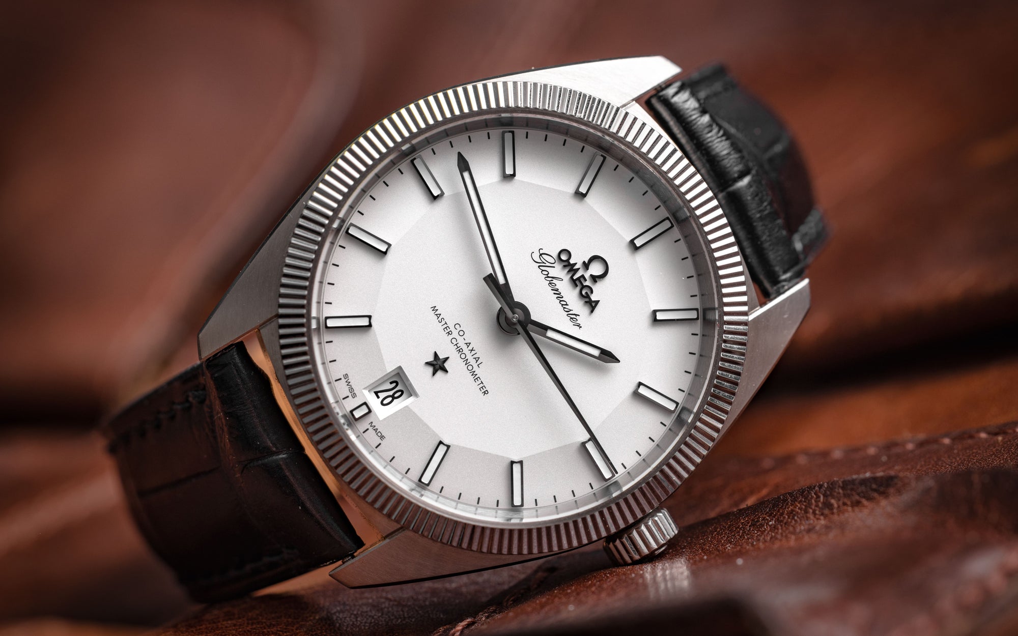 Strap Guide: Omega Constellation Globemaster Co-Axial Master Chronometer