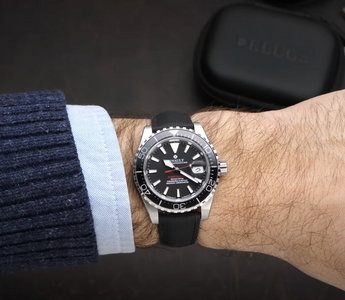 Just The Watch: New King of Sailcloth Straps? - Delugs Review + Awesome Bracelet Removal Tool