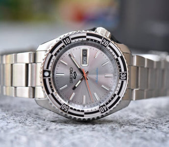 Seiko 5 Sports SRPK09 SKX Sports Style watch