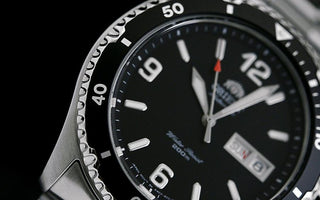 Orient Mako II 40 watch