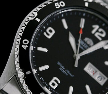 Orient Mako II 40 watch