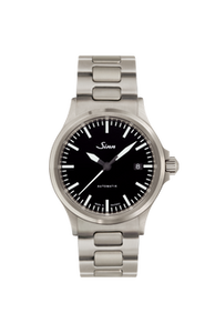 Best Straps for the Sinn 556