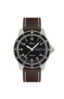 Best Straps for the Sinn 104