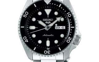 Best Straps for the Seiko 5 Sports