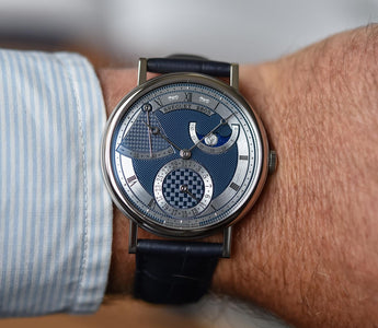 Breguet Classique 7137 (7137BB/11/9V6) watch