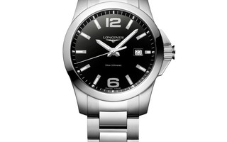 Longines Conquest 41mm with stainless steel bracelet and sunray blue dial