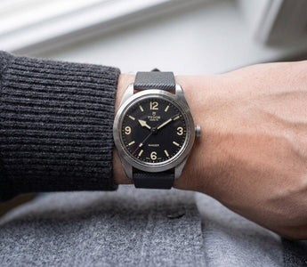 Tudor Ranger on Grey Saffiano Stitchless Strap