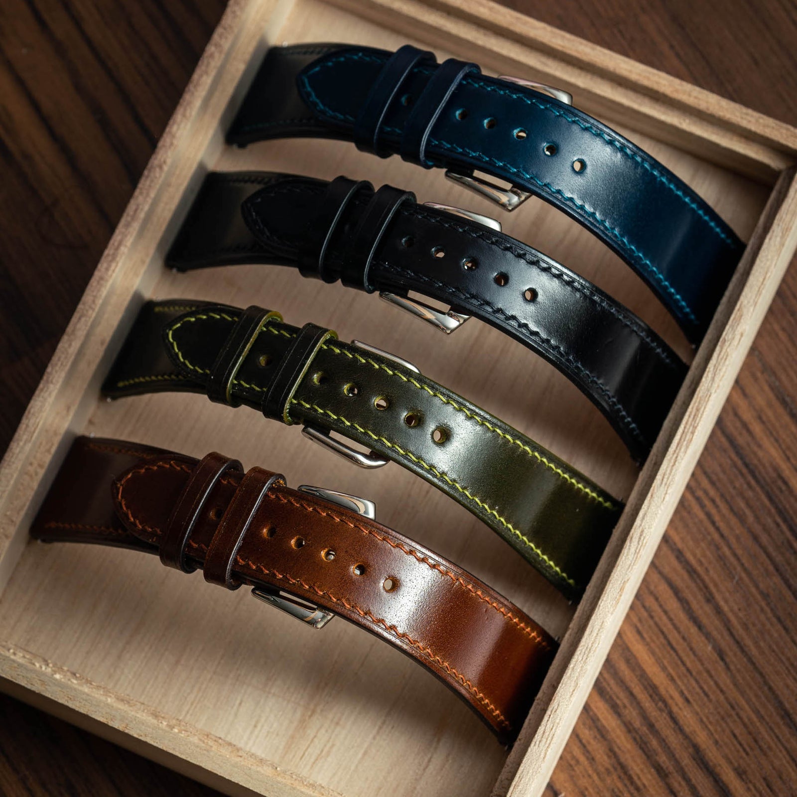 Delcro strap