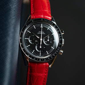 Matte Red Alligator Signature Strap