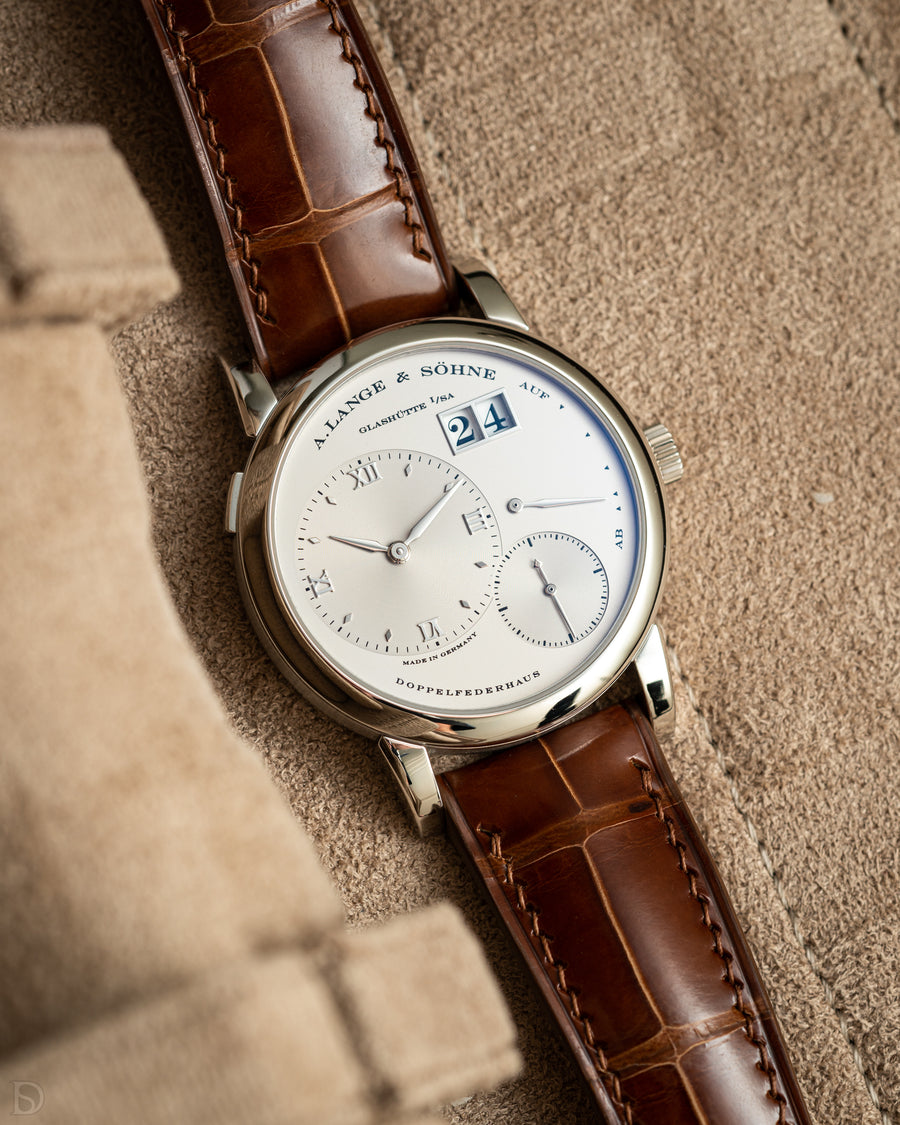 Glossy Caramel Crocodile Signature Strap