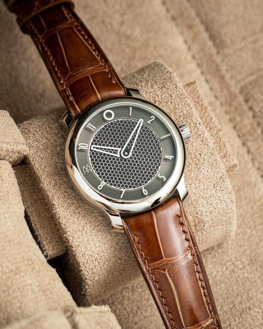 Glossy Caramel Crocodile Signature (Curved) Strap