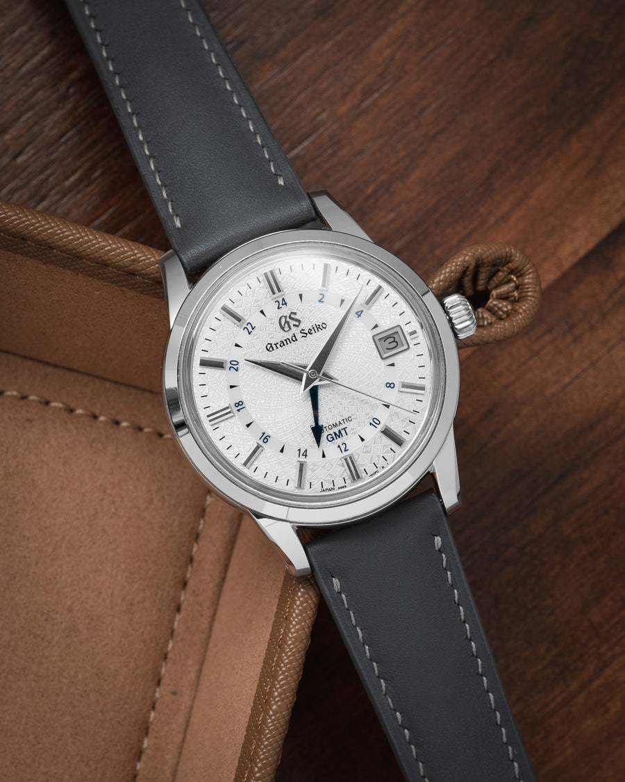 Grey Baranil Signature Strap