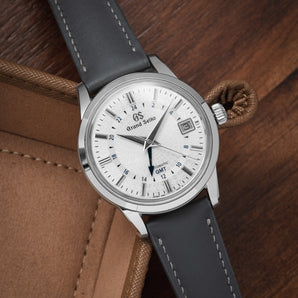 Grey Barenia Signature Strap