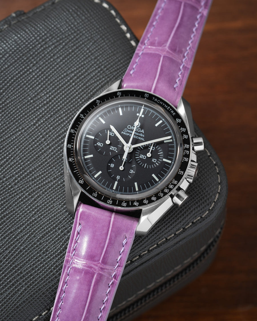 Glossy Lilac Crocodile Signature Strap