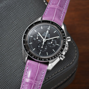 Glossy Lilac Crocodile Signature Strap