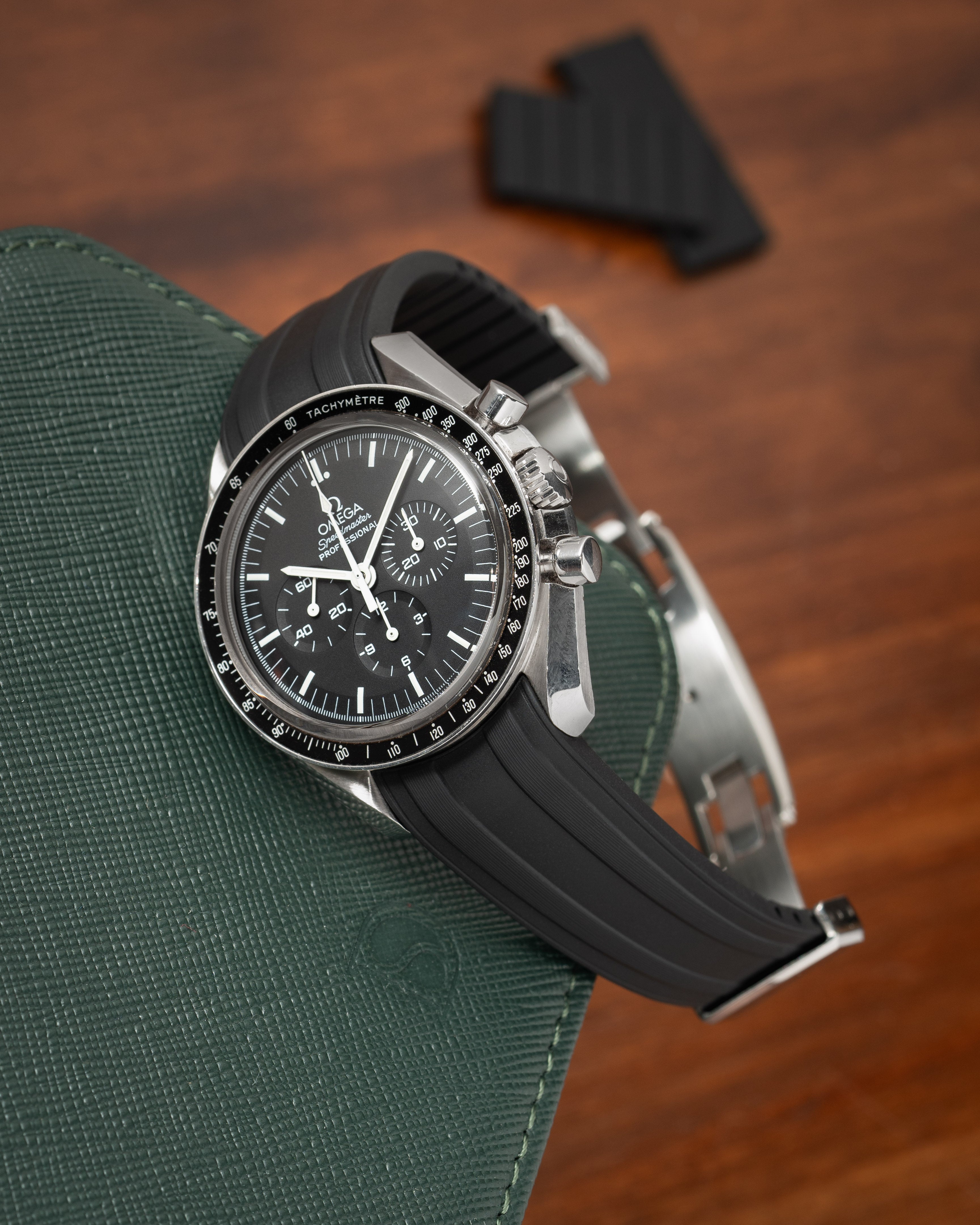 Speedmaster Omega Rally Strap Black CTS Rubber Strap for Omega Speedmaster – Delugs