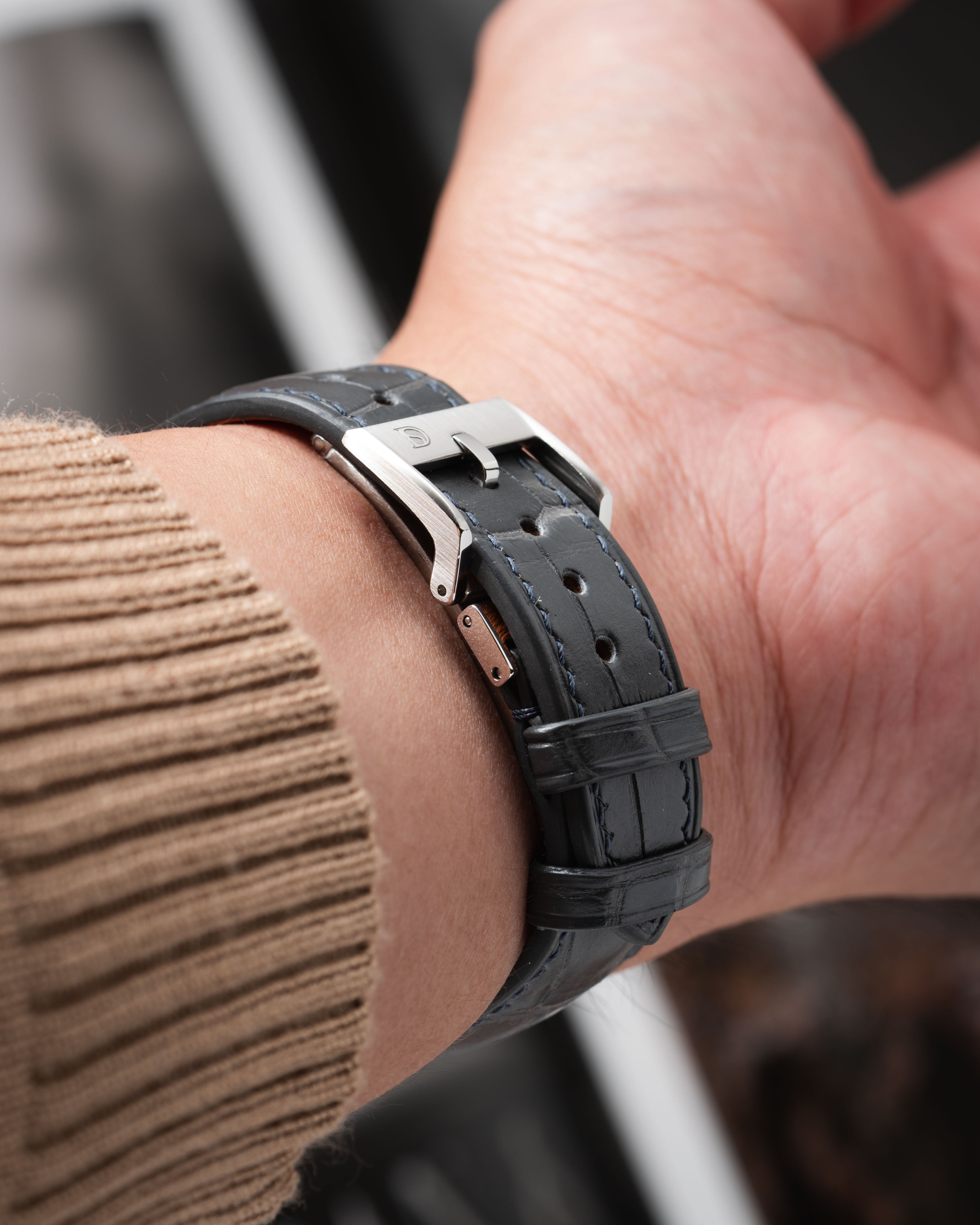Best Straps for Hermes H08 Black Dial (W049430WW00) | Delugs