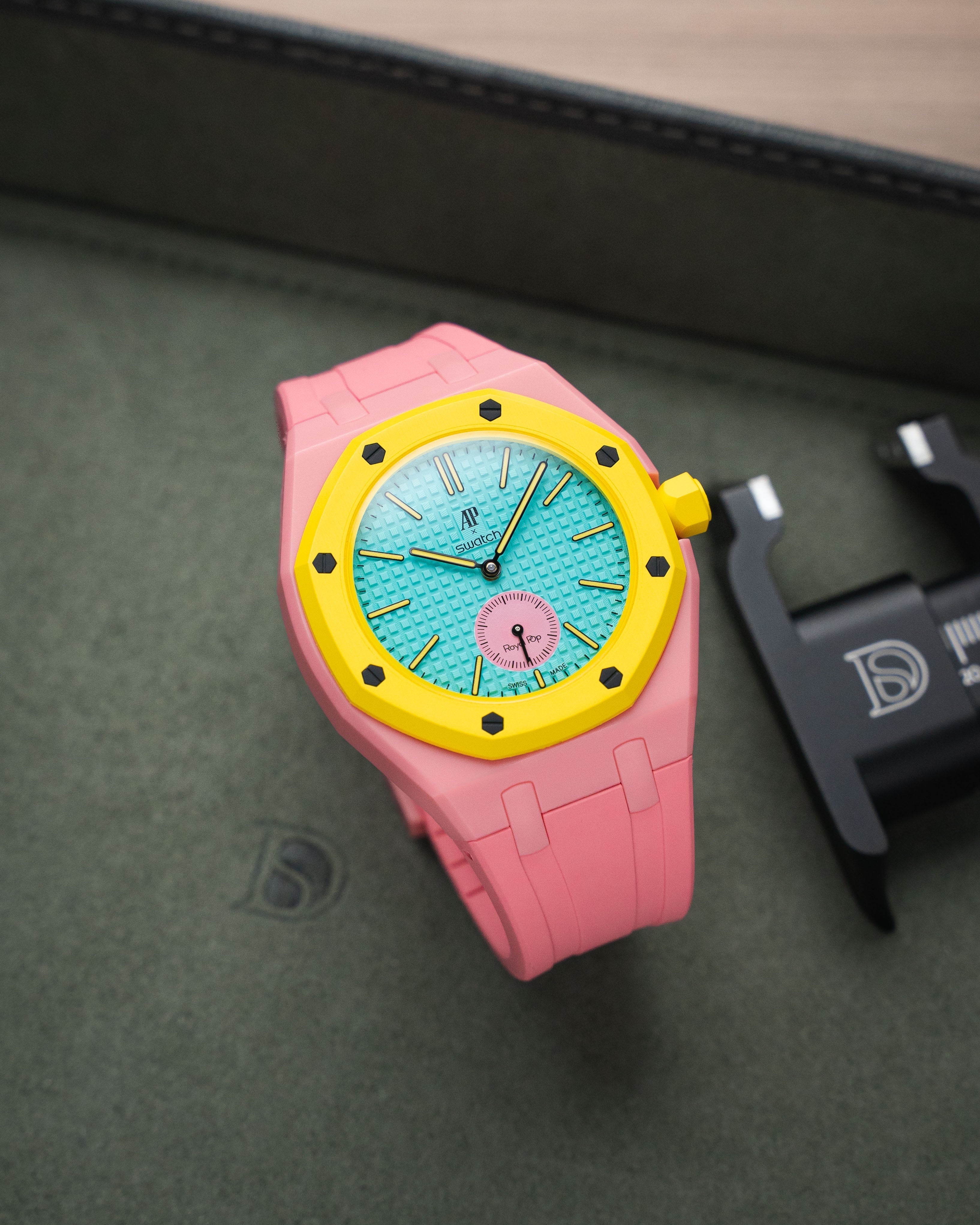 Case-Strap for the Swatch x AP Royal Pop OTG ROZ — Delugs