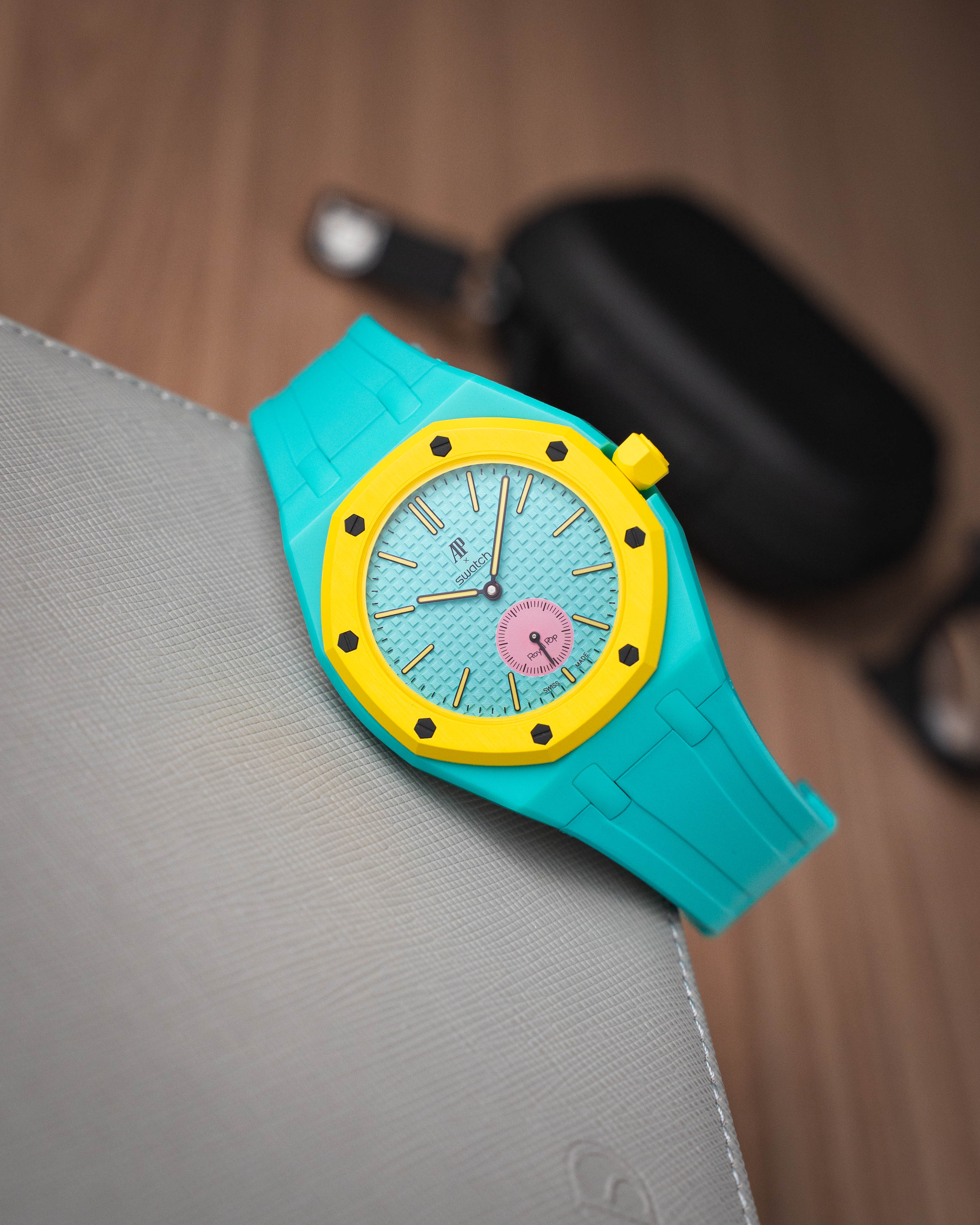 Case-Strap for the Swatch x AP Royal Pop OTG ROZ — Delugs