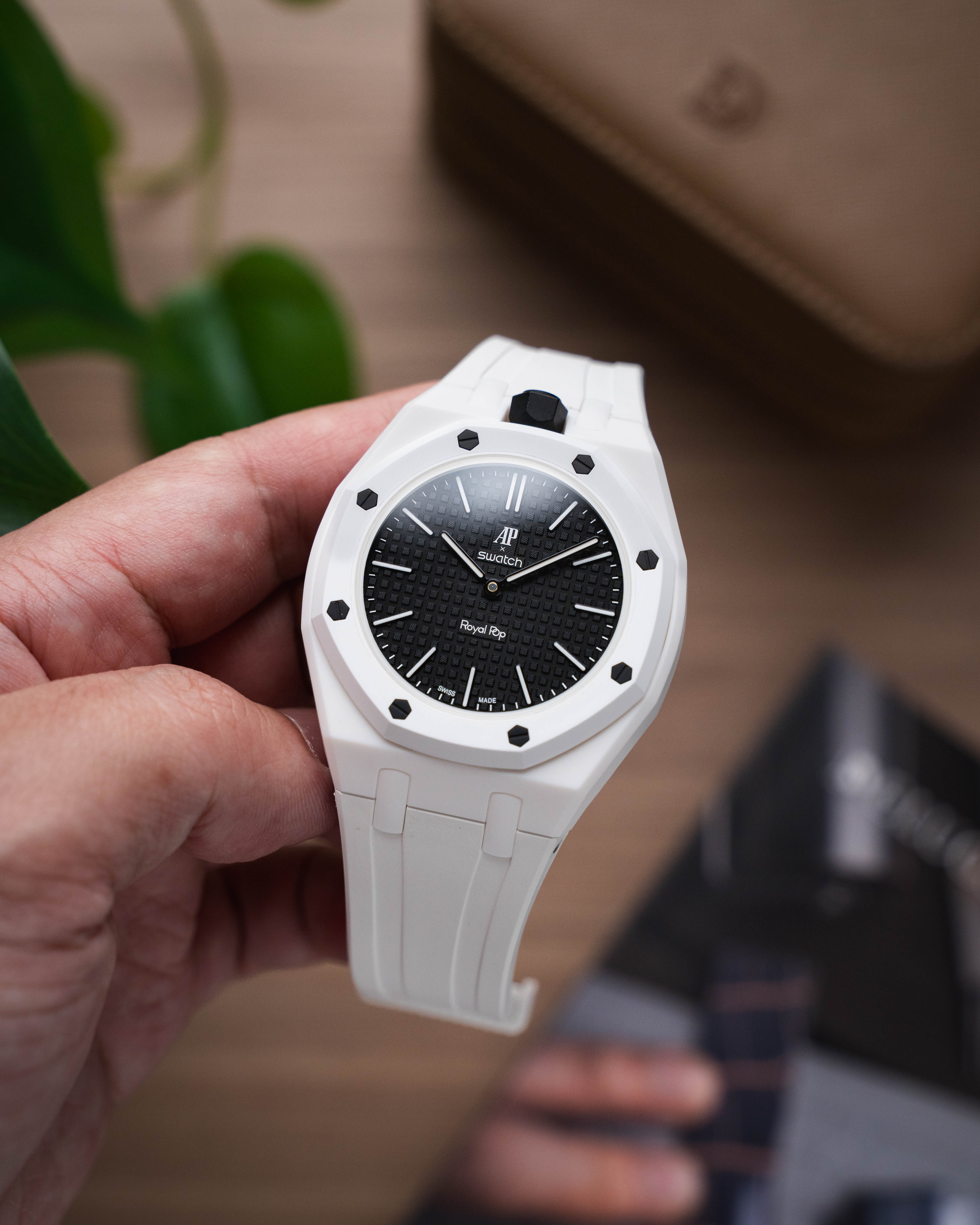 Case-Strap for the Swatch x AP Royal Pop Ocho Negro — Delugs