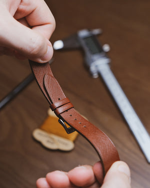 Caramel Stripe Crossbody Strap – 1948 Leather